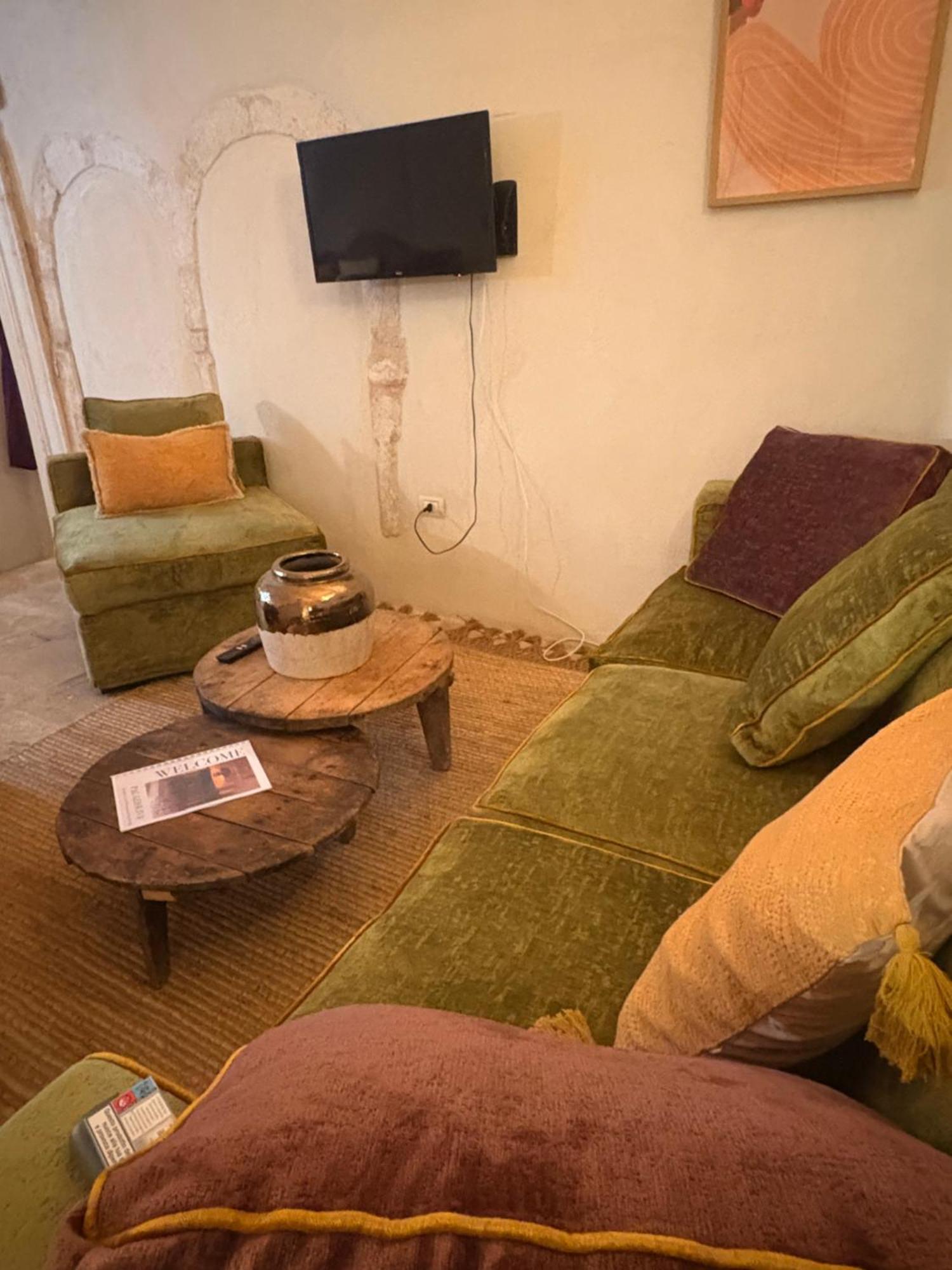 Palazzoliva - Luxury Boho Chic Guest House In The Historic Heart Of 马丁纳弗兰卡 外观 照片