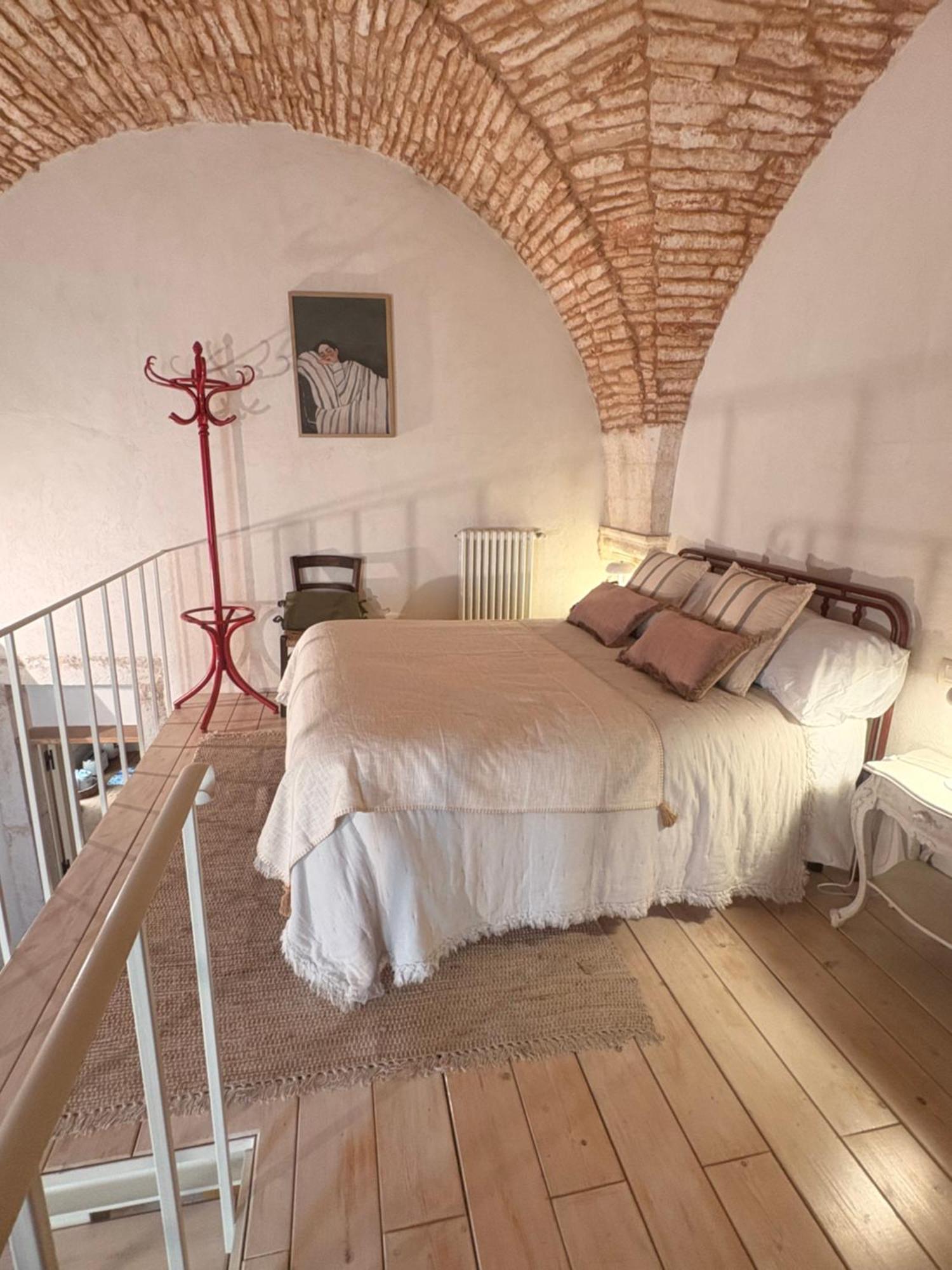 Palazzoliva - Luxury Boho Chic Guest House In The Historic Heart Of 马丁纳弗兰卡 外观 照片